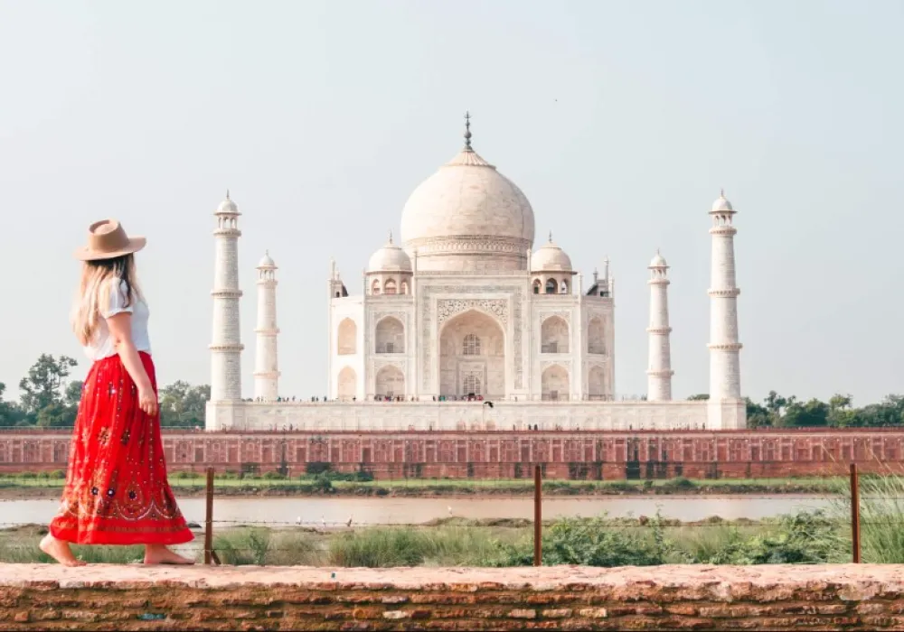 1 Night Agra Tour by Private Car