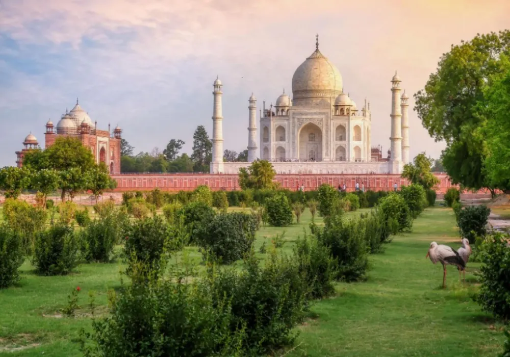 1 Night Agra (Taj Mahal) Package