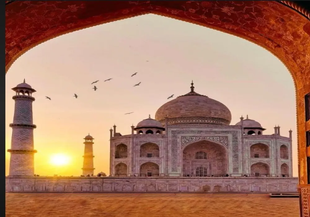 1 Night Agra Tour by Private Car